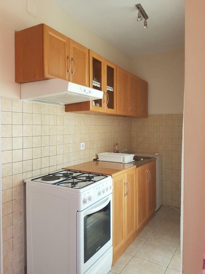 Apartments Mara Novi Vinodolski Exterior foto